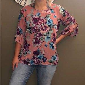 Floral top